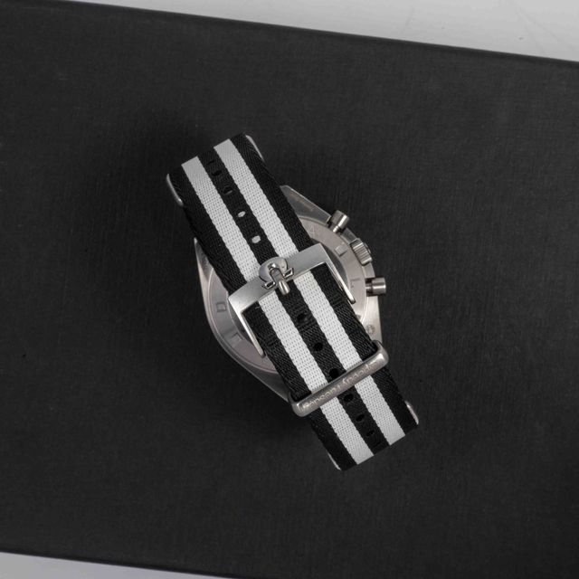 Omega Speedmaster Speedy Tuesday 311.32.42.30.01.001 Image 3